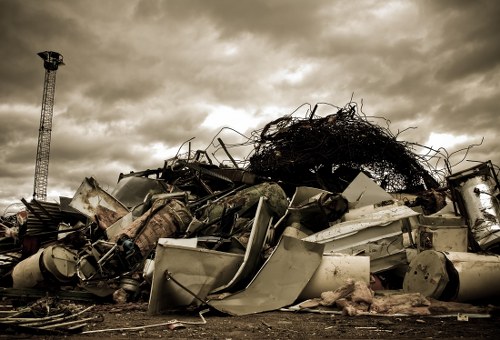 Eco-friendly disposal methods during flat clearance in Shortlands